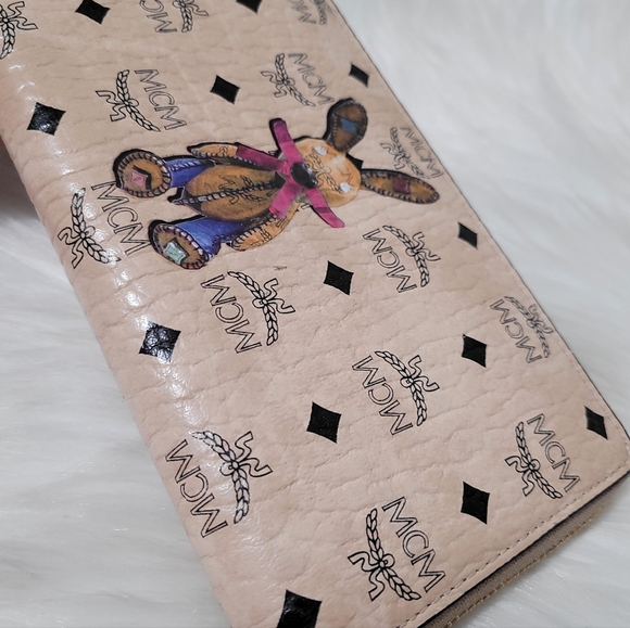 MCM ZIPPY WALLET - Picture 5 of 7